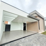 Casa à venda com 3 quartos, sendo 1 suíte, no condomínio Residencial Lagos D Icarai, Salto - SP