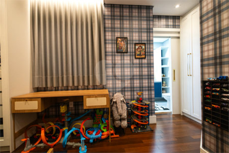 Apartamento à venda com 5 quartos, sendo 4 suítes,  em Parque Reboucas, São Paulo, SP