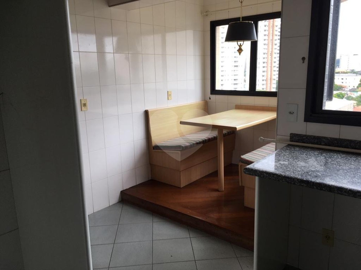 Apartamento à venda com 3 quartos, sendo 1 suíte,  em Santo Amaro, São Paulo, SP