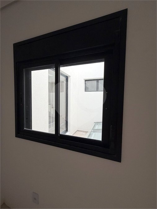 Sobrado à venda com 3 quartos, sendo 1 suíte, em Sítio da Figueira, São Paulo, SP