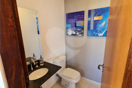 Apartamento à venda com 4 quartos, sendo 1 suíte,  em Vila Ipojuca, São Paulo, SP