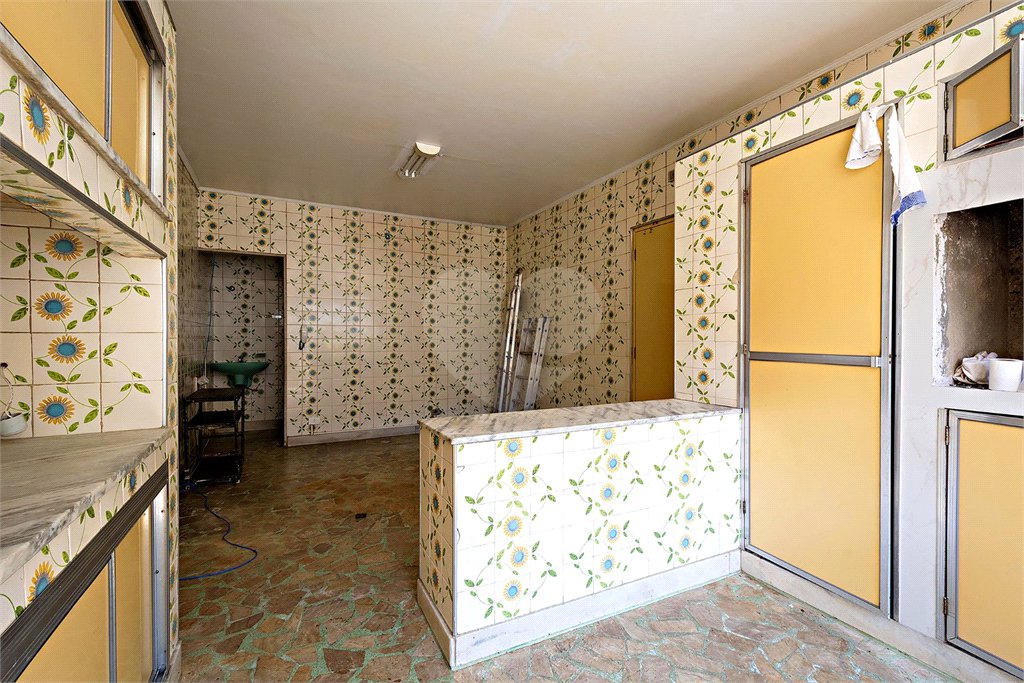 Casa Térrea à venda ou para alugar com 4 suítes em Alto da Boa Vista, São Paulo, SP