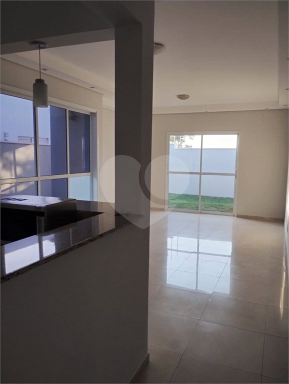 Casa para alugar com 3 suítes no condomínio Residencial Alto de Itaici, Indaiatuba - SP