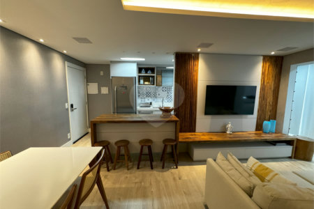 Apartamento à venda com 2 quartos, sendo 1 suíte, em Jardim Vazani, São Paulo, SP