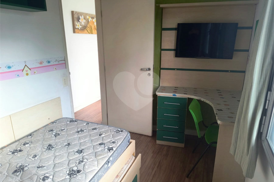 Sobrado à venda com 3 quartos, sendo 1 suíte,  em Vila Palmeiras, São Paulo, SP