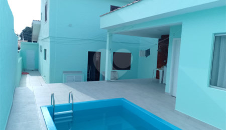 Casa à venda com 3 quartos, sendo 1 suíte,  em Vila Rosalia, Guarulhos, SP