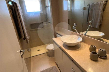 Apartamento à venda com 2 quartos, sendo 1 suíte, em Parque Reboucas, São Paulo, SP