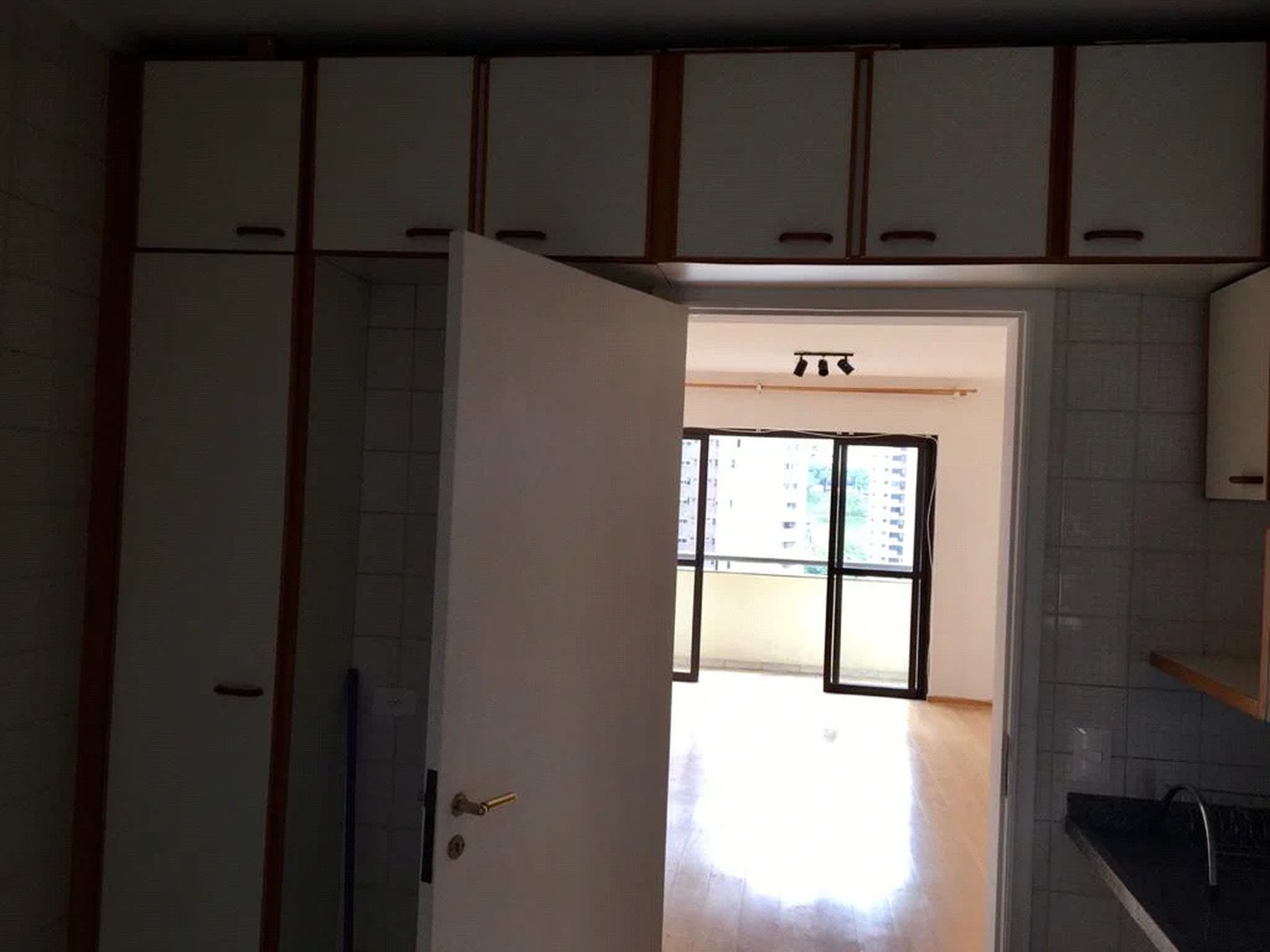 Apartamento à venda com 3 quartos, sendo 1 suíte, em Vila Andrade, São Paulo, SP