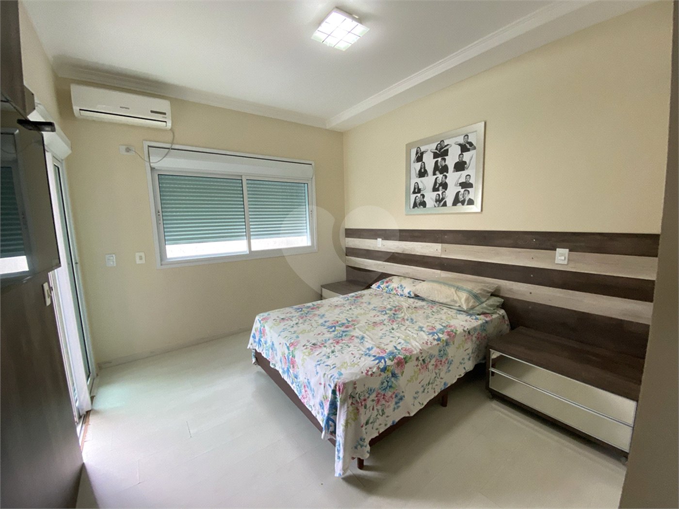 Sobrado à venda com 3 quartos, sendo 1 suíte,  em Jardim Vila Galvão, Guarulhos, SP