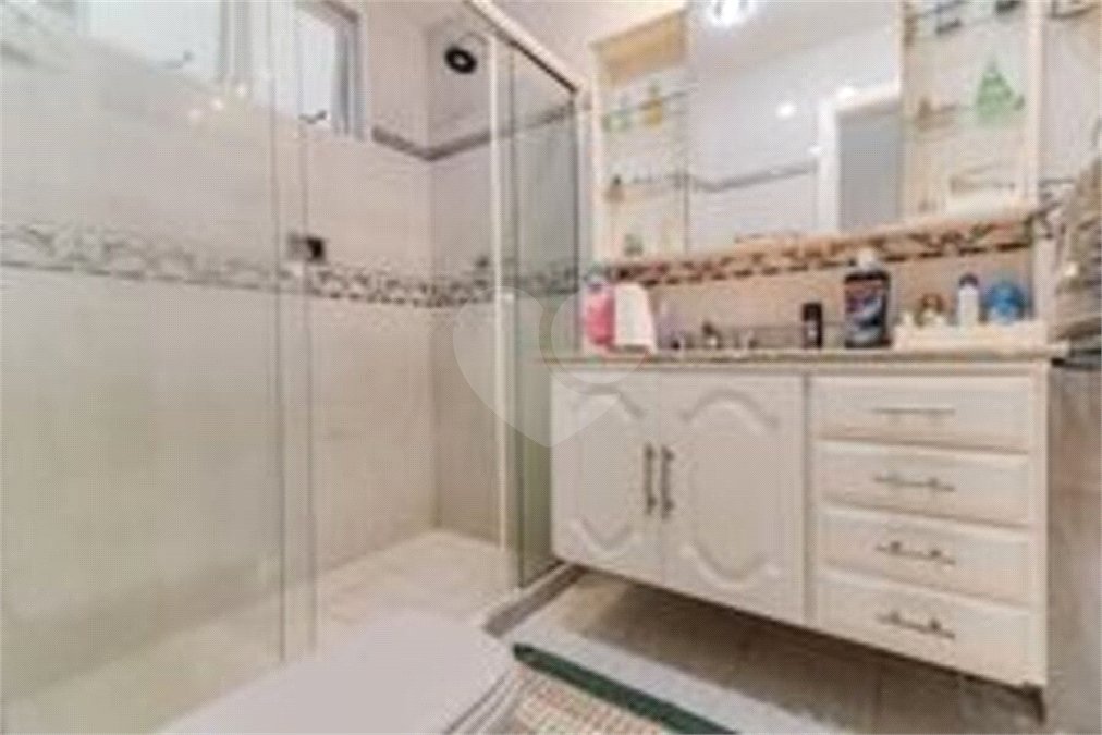 Apartamento à venda com 5 quartos, sendo 1 suíte,  em Copacabana, Rio de Janeiro, RJ