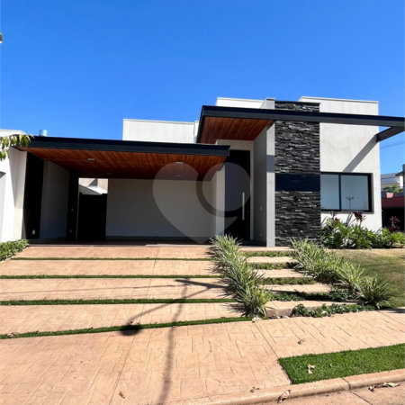 Casa à venda com 3 suítes em Residencial Village Damha III, Araraquara, SP