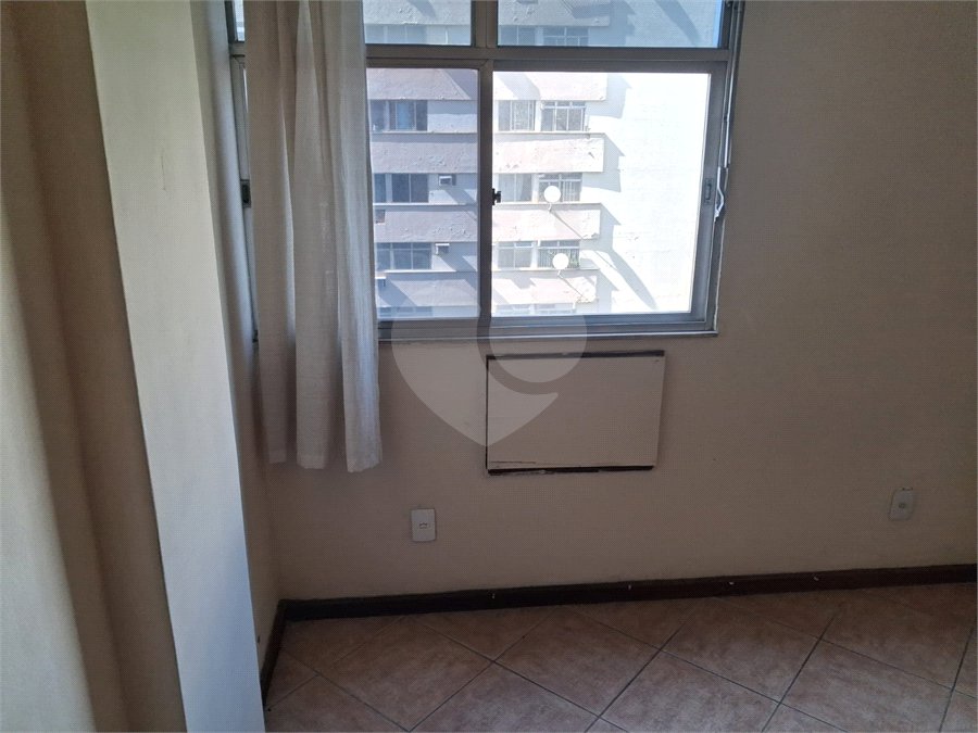 Apartamento à venda com 2 quartos em Praça da Bandeira, Rio de Janeiro, RJ