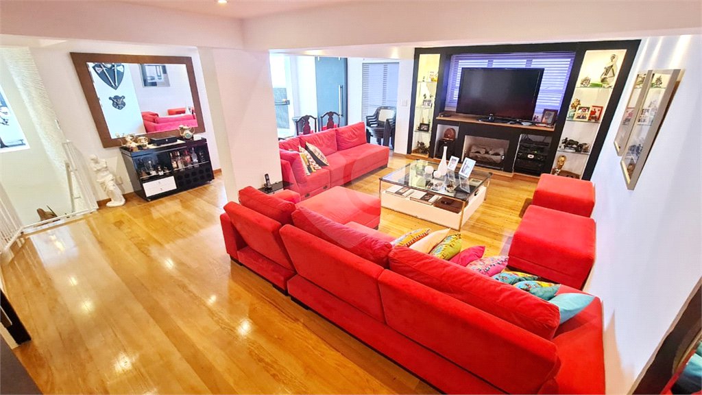 Apartamento à venda com 4 suítes em Vila Maria Alta, São Paulo, SP