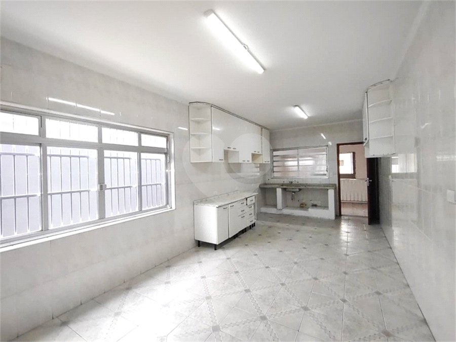 Sobrado à venda com 3 quartos, sendo 1 suíte, em Vila Pedra Branca, São Paulo, SP