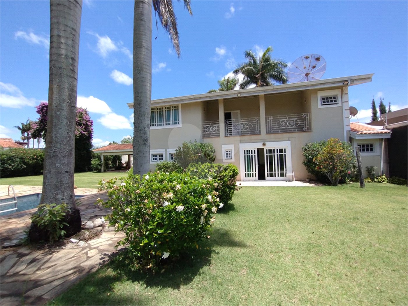 Casa à venda com 5 suítes em Jardim Colombo, Itapetininga, SP