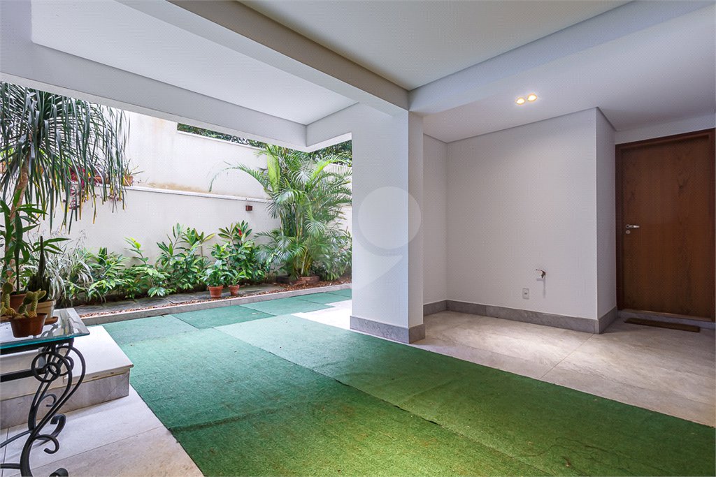 Casa de Vila à venda com 5 suítes em Alto da Boa Vista, São Paulo, SP