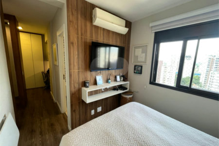 Apartamento à venda com 3 suítes em Campo Belo, São Paulo, SP