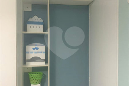 Apartamento à venda com 2 quartos em Jardim Itamarati, Poá, SP