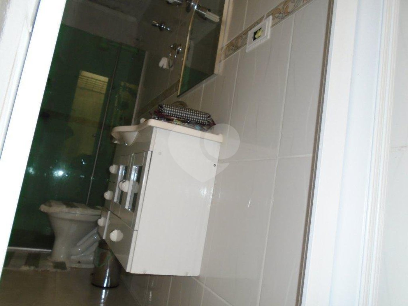 Casa à venda com 4 quartos no condomínio Travessa Catarina Vazem,21, São Paulo - SP
