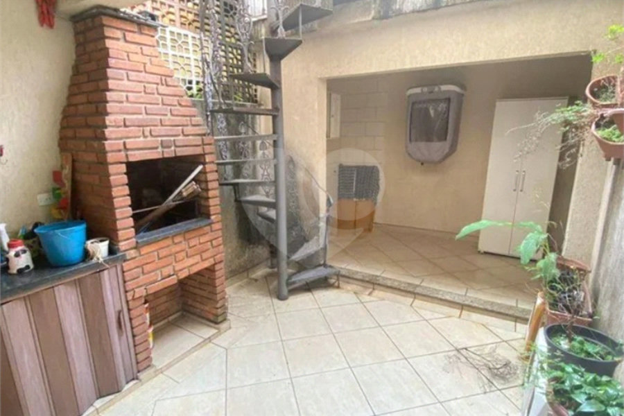 Sobrado à venda com 2 quartos, sendo 1 suíte,  em Jardim Regina, São Paulo, SP