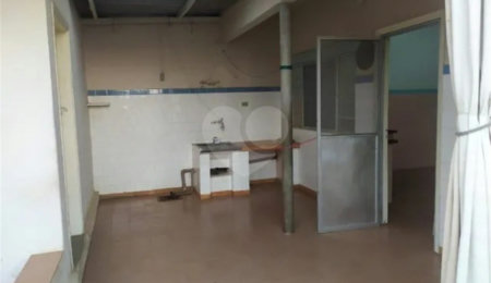 Casa à venda com 3 quartos em Jardim Maria, Itatiba, SP
