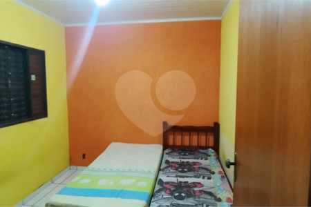 Casa à venda com 4 quartos em Jardim São Marcos, Valinhos, SP