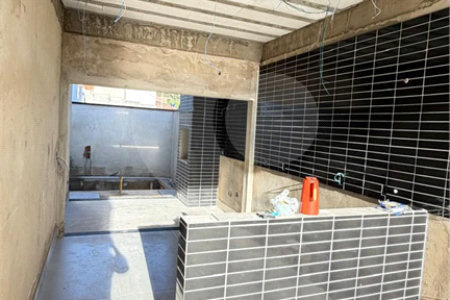 Casa à venda com 3 quartos, sendo 1 suíte,  no condomínio Horto Florestal Villagio, Sorocaba - SP