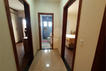 Casa à venda com 3 quartos, sendo 1 suíte, no condomínio Golden Park Residence II, Sorocaba - SP