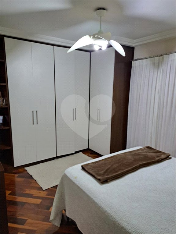 Sobrado à venda com 3 quartos em Tremembé, São Paulo, SP
