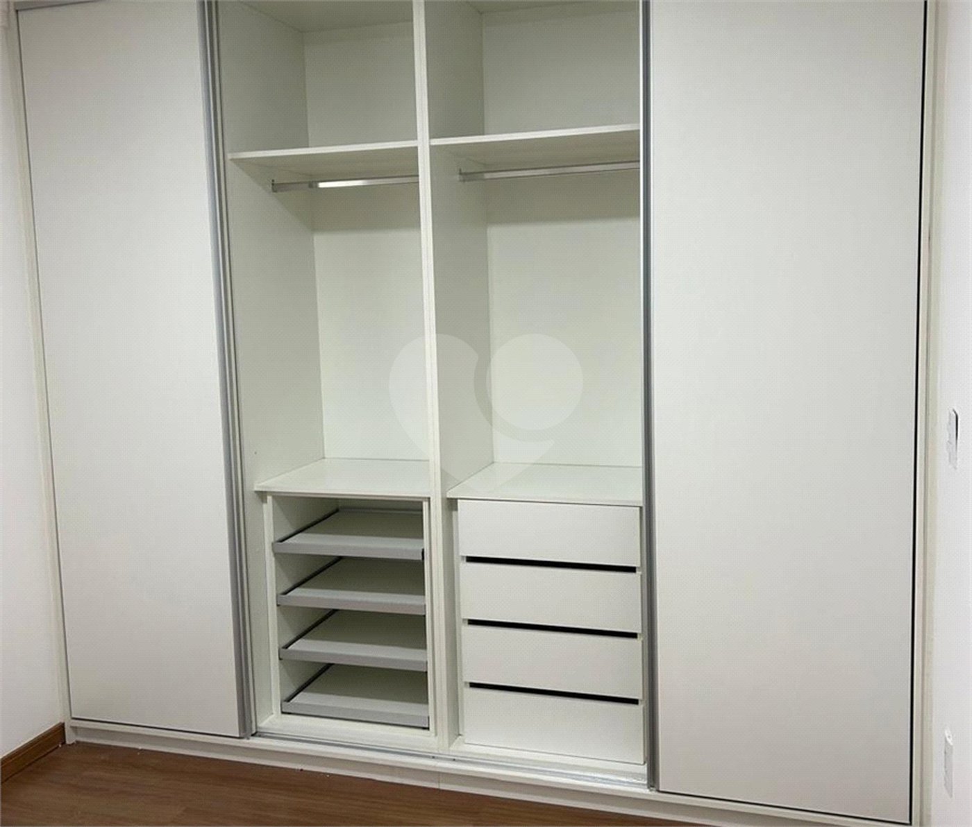 Apartamento para alugar com 3 quartos, sendo 1 suíte, em Parque Campolim, Sorocaba, SP