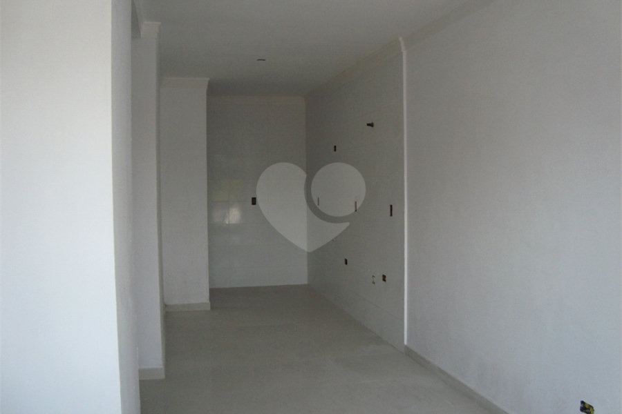 Casa à venda com 2 quartos no condomínio Garda, São Paulo - SP