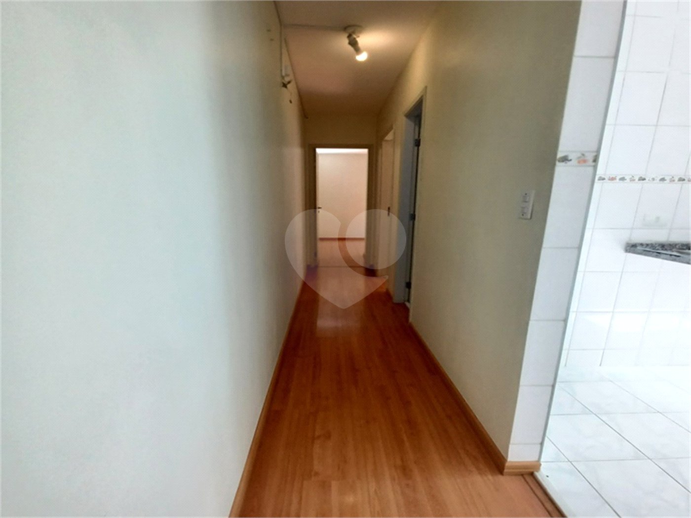 Apartamento à venda com 2 quartos em Jaraguá, São Paulo, SP