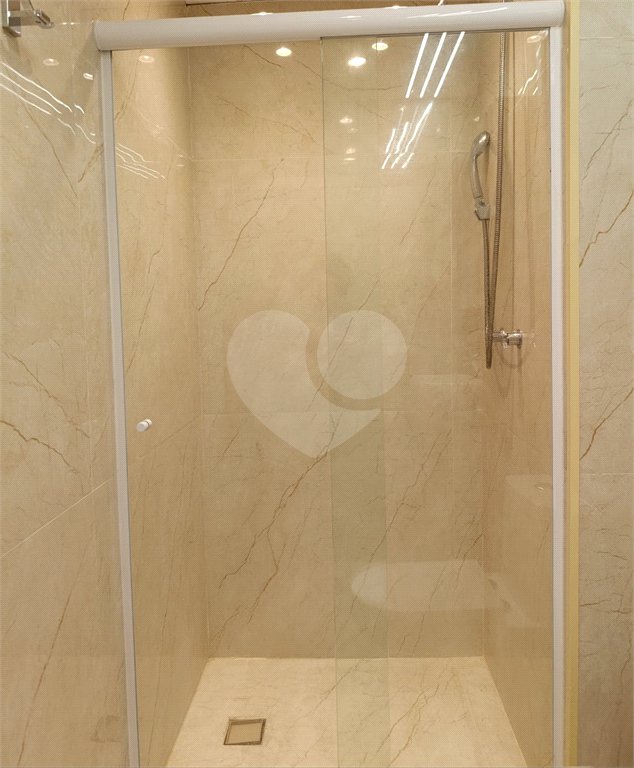 Apartamento à venda com 3 quartos, sendo 1 suíte, em Jardim Flor da Montanha, Guarulhos, SP