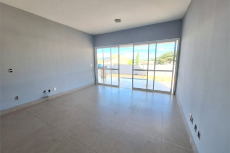 Casa à venda com 4 suítes no condomínio Terras de São Francisco, Vinhedo - SP