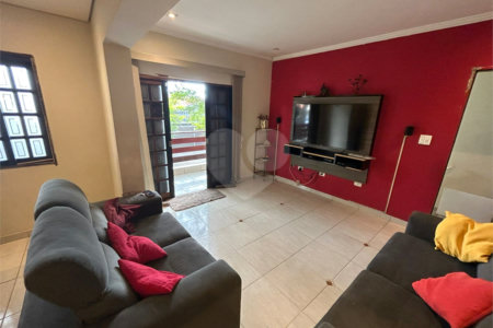Casa à venda com 3 quartos em Conjunto Residencial Butantã, São Paulo, SP