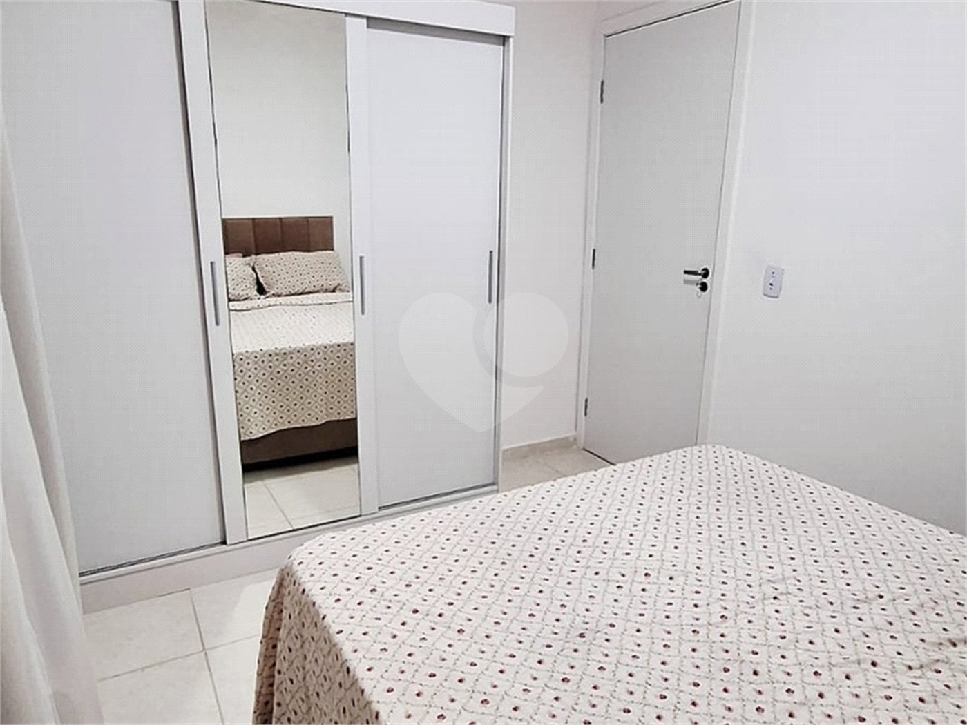 Casa à venda com 2 quartos no condomínio Residencial Parque Imperial, Sorocaba - SP