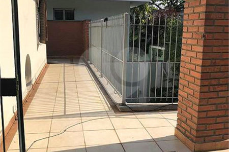 Casa à venda com 4 quartos, sendo 1 suíte, em Vila Cordeiro, São Paulo, SP