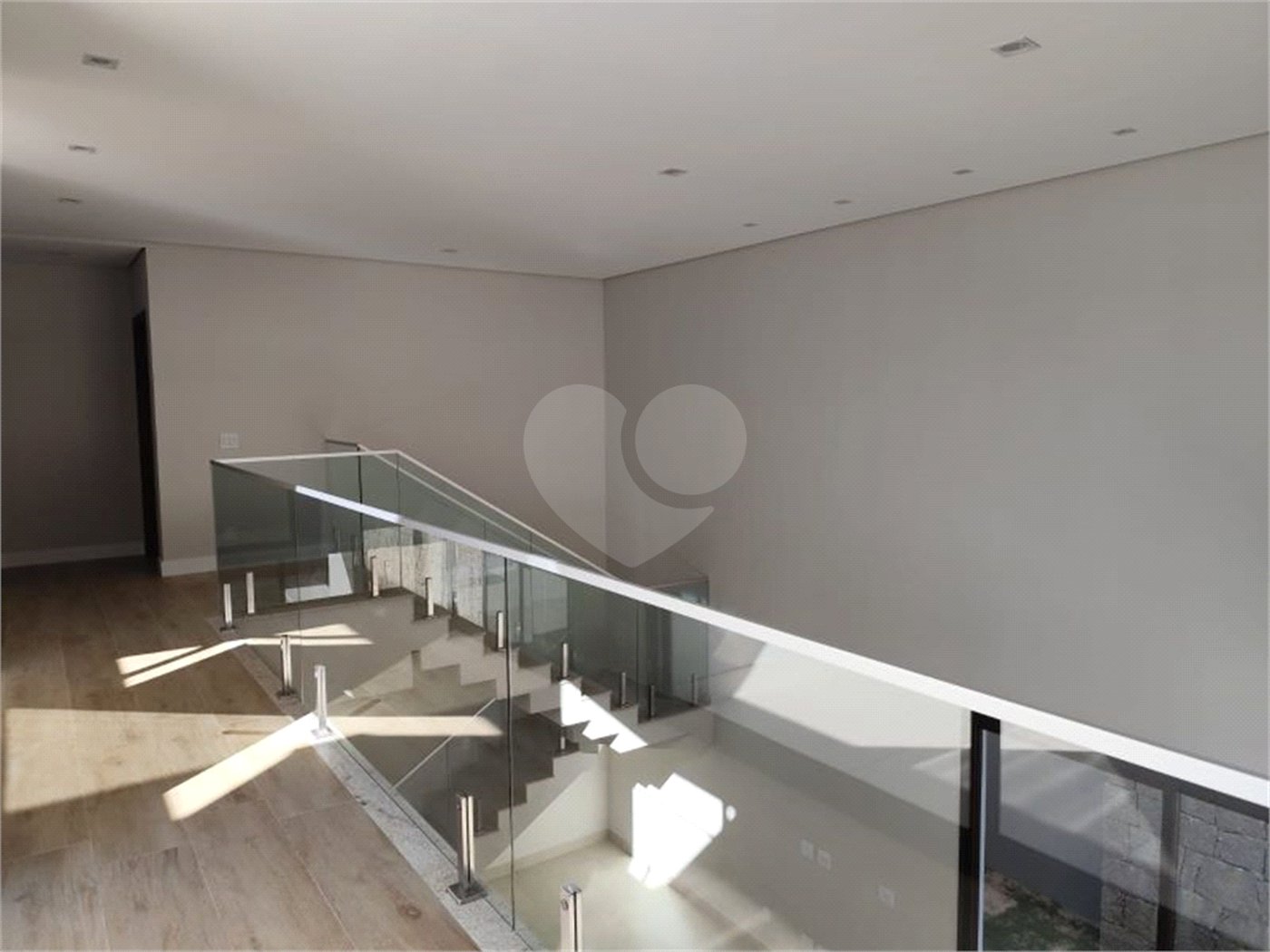 Casa à venda com 3 suítes no condomínio Recanto das Palmas, Vinhedo - SP