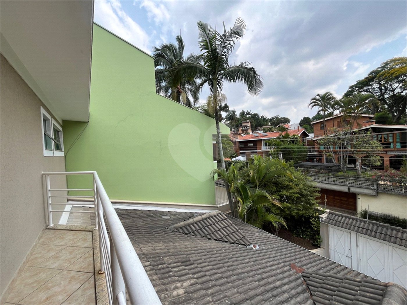 Sobrado à venda com 4 suítes em Jardim Floresta, São Paulo, SP