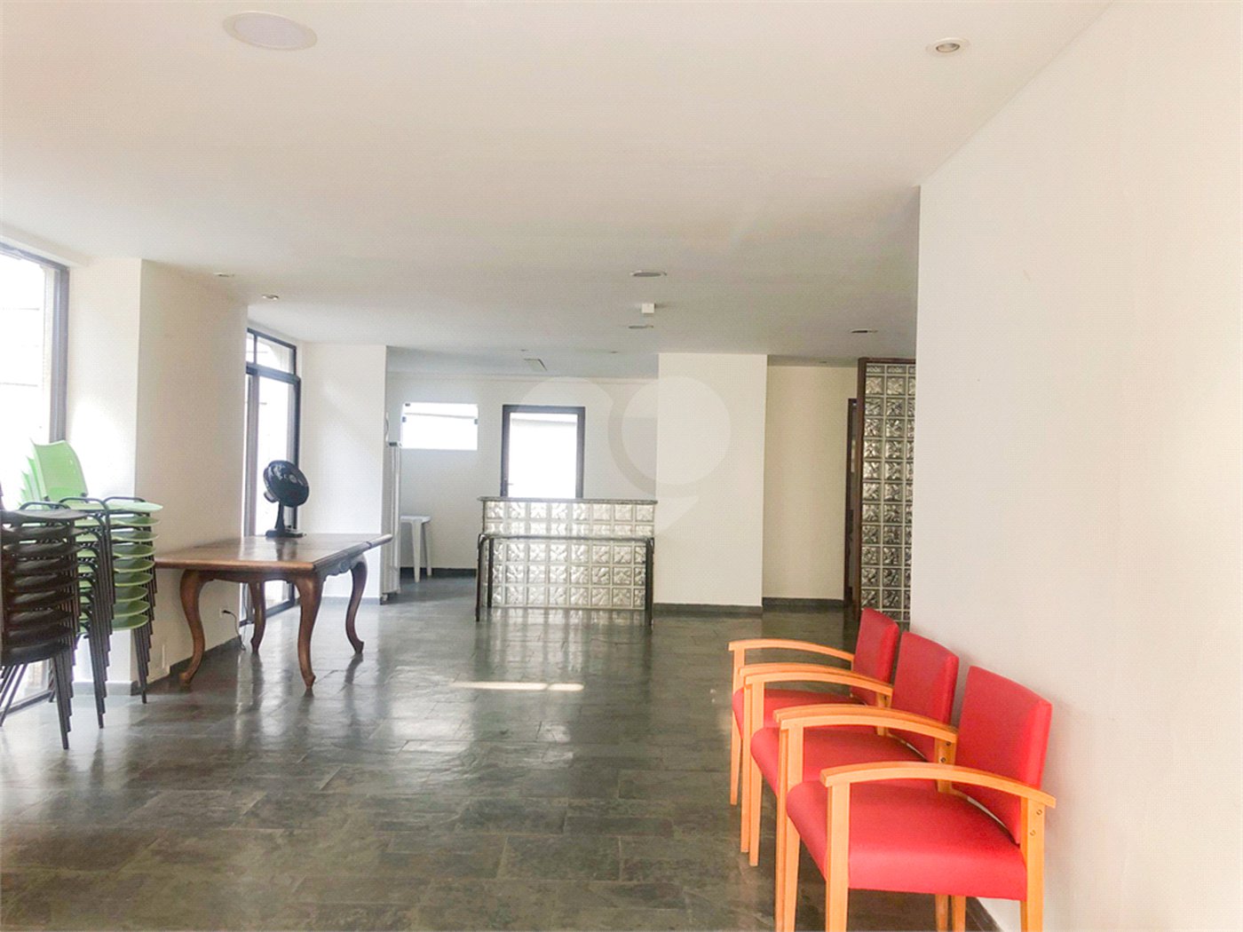 Apartamento à venda com 3 quartos, sendo 2 suítes, em Vila Madalena, São Paulo, SP