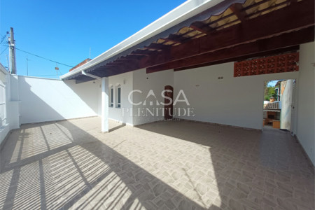 Casa à venda com 3 quartos, sendo 1 suíte, em Jardim Carolina, Sorocaba, SP