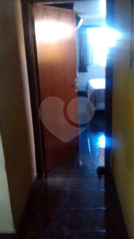 Casa à venda com 4 quartos, sendo 1 suíte, em Parque Vitória, São Paulo, SP