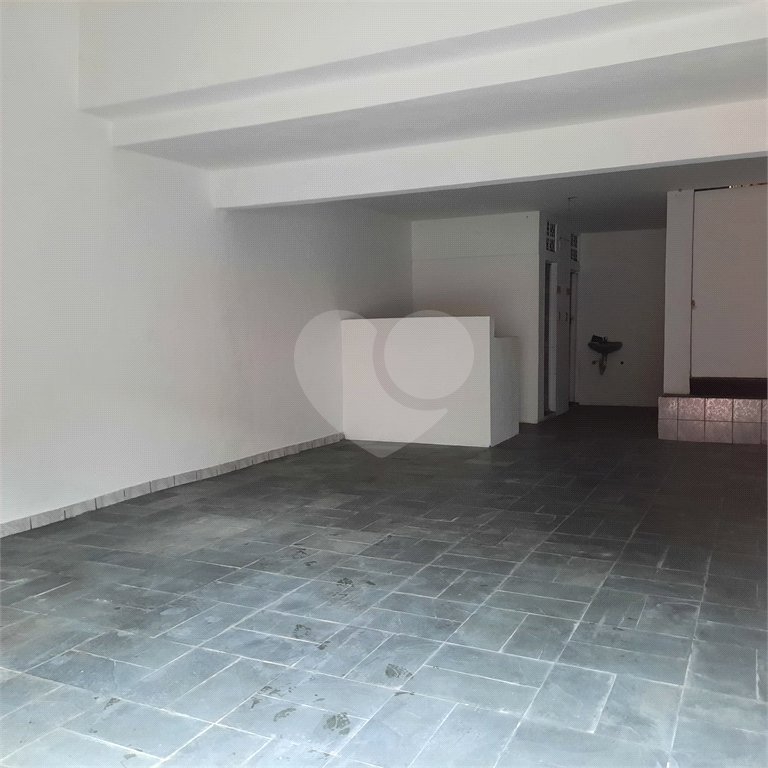 Sobrado à venda com 3 quartos, sendo 1 suíte, em Vila Gustavo, São Paulo, SP