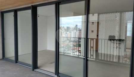Flat à venda com 1 quarto em Vila Nova Conceição, São Paulo, SP