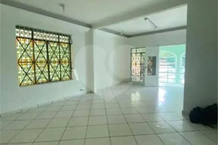 Casa à venda com 3 quartos em Jardim Guanabara, Campinas, SP