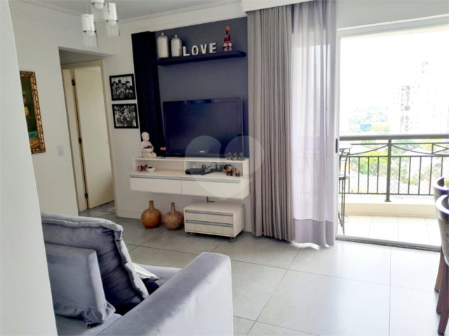 Apartamento à venda com 3 quartos, sendo 1 suíte,  em Jardim Marajoara, São Paulo, SP