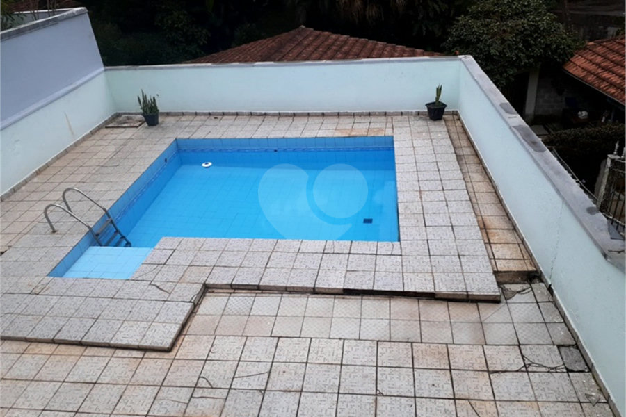 Casa à venda com 3 quartos, sendo 2 suítes, em Olho D'água, Mairiporã, SP