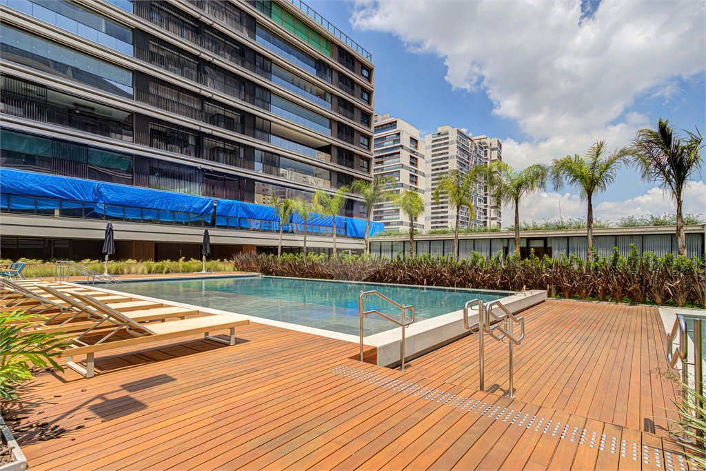 Apartamento à venda com 4 suítes em Brooklin Novo, São Paulo, SP