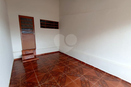 Casa para alugar com 1 quarto em Vila Célia, Itapetininga, SP