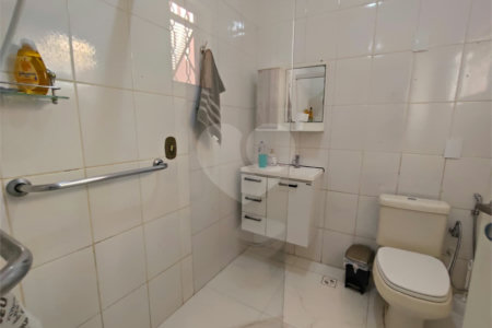 Casa à venda com 5 quartos, sendo 3 suítes, no Centro, Itapetininga, SP